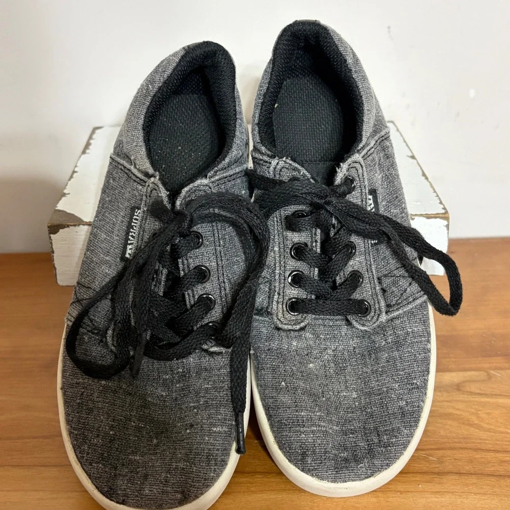 Supra Kids Stacks II Skate Shoes Charcoal Gray Heather Low Top Sneakers Size 1Y